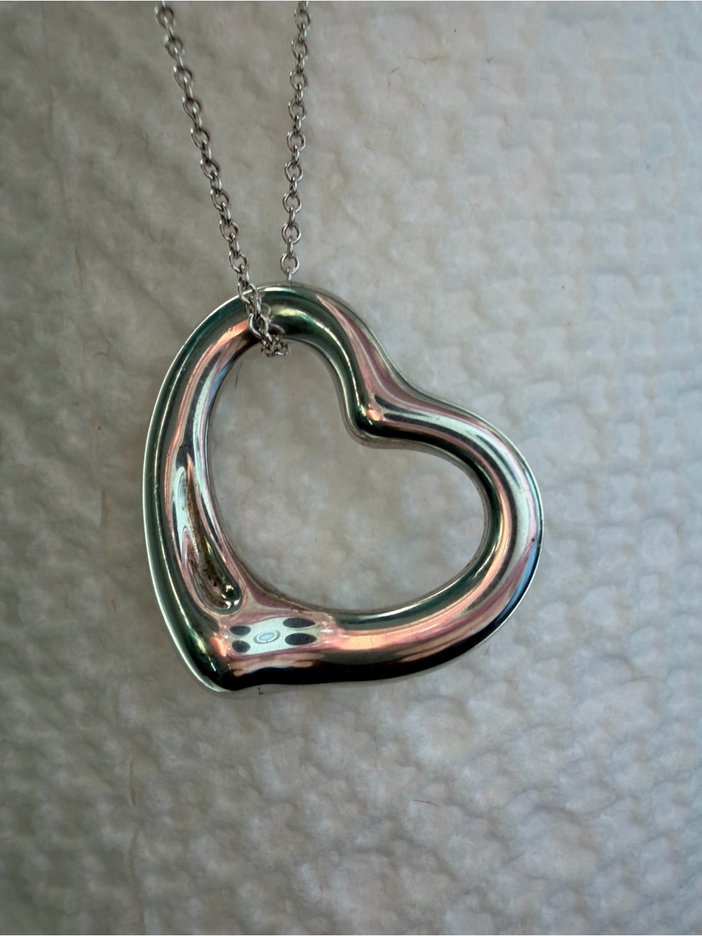 Tiffany & Co. Elsa Peretti open heart necklace sterling silver 22mm